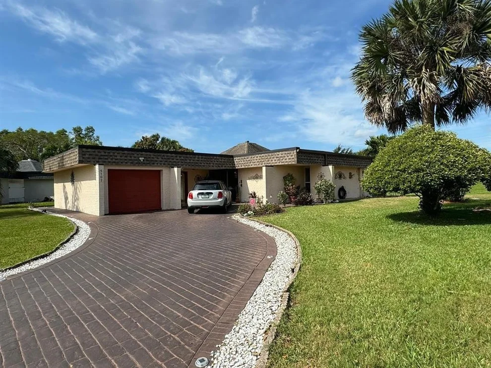 Unit for sale at 5107 BAYBERRY Lane, Tamarac, FL 33319