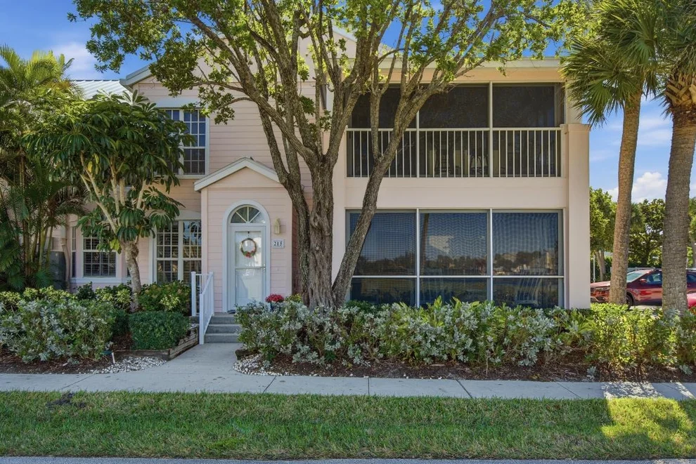 Unit for sale at 391 NE Plantation Road, Stuart, FL 34996
