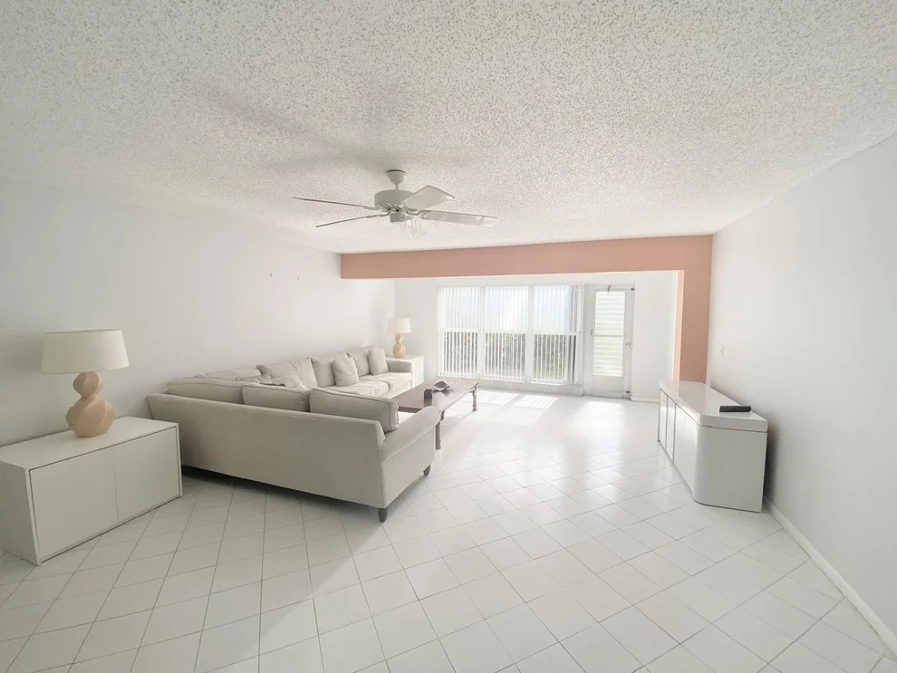 Unit for sale at 1415 SW 27th Avenue, Delray Beach, FL 33445