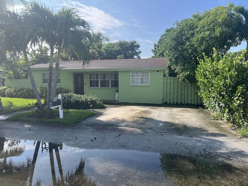 Unit for sale at 1306 DATE PALM Drive, Lantana, FL 33462