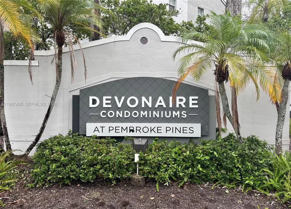 Unit for sale at 520 SW 111TH Avenue, Pembroke Pines, FL 33025