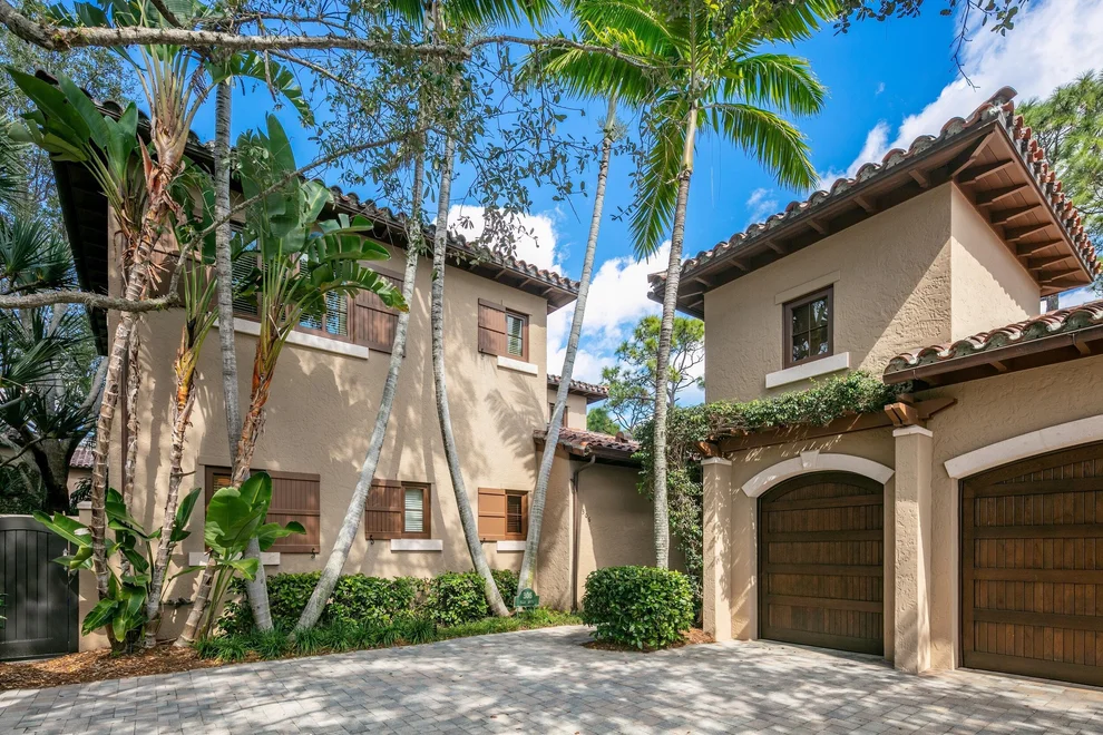 Unit for sale at 306 Villa Drive, Jupiter, FL 33477