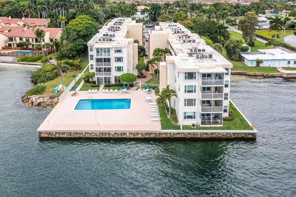 Unit for sale at 1820 New Palm Way, Boynton Beach, FL 33435