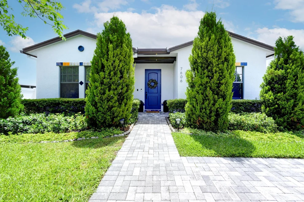 Unit for sale at 7606 S Olive Avenue, West Palm Beach, FL 33405