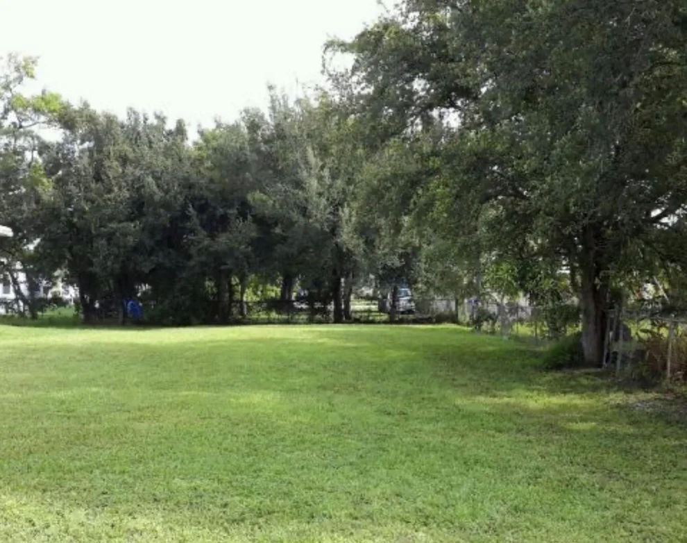 Unit for sale at 4431 SW 23rd Street, West Park, FL 33023