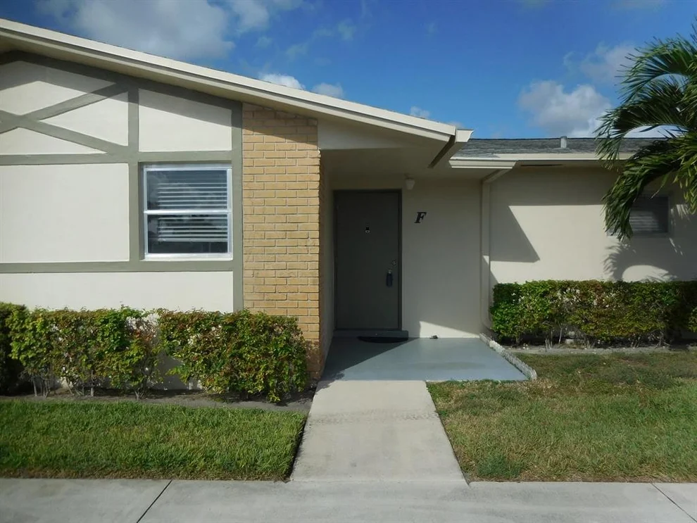 Unit for sale at 2561 Emory Drive W, West Palm Beach, FL 33415