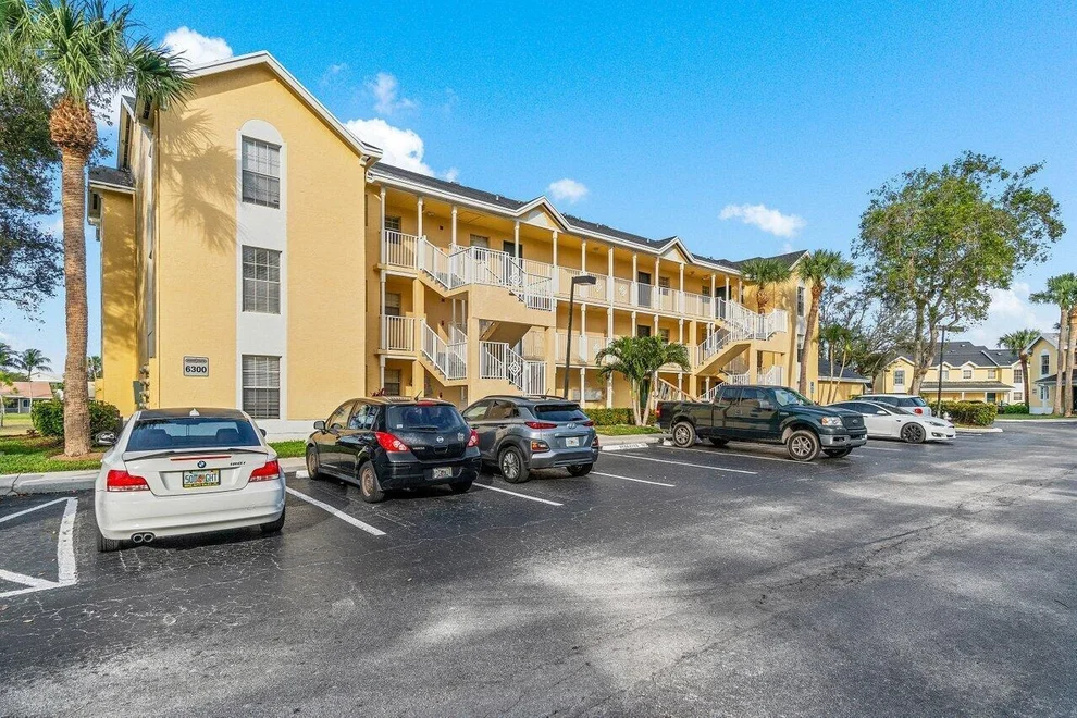 Unit for sale at 6300 La Costa Drive, Boca Raton, FL 33433
