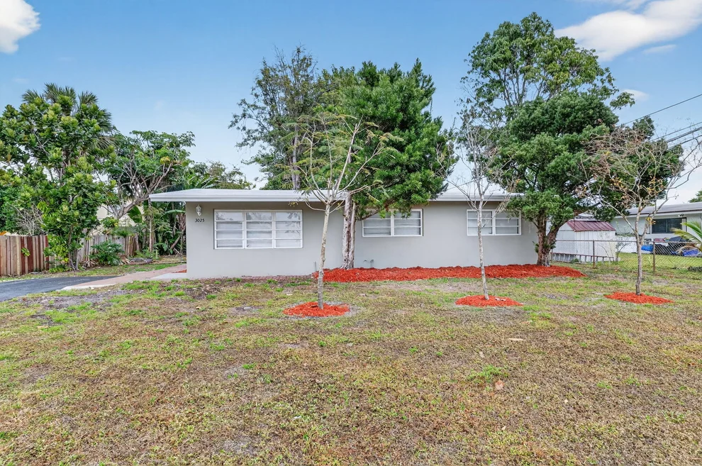 Unit for sale at 3025 SW 10th Street, Fort Lauderdale, FL 33312
