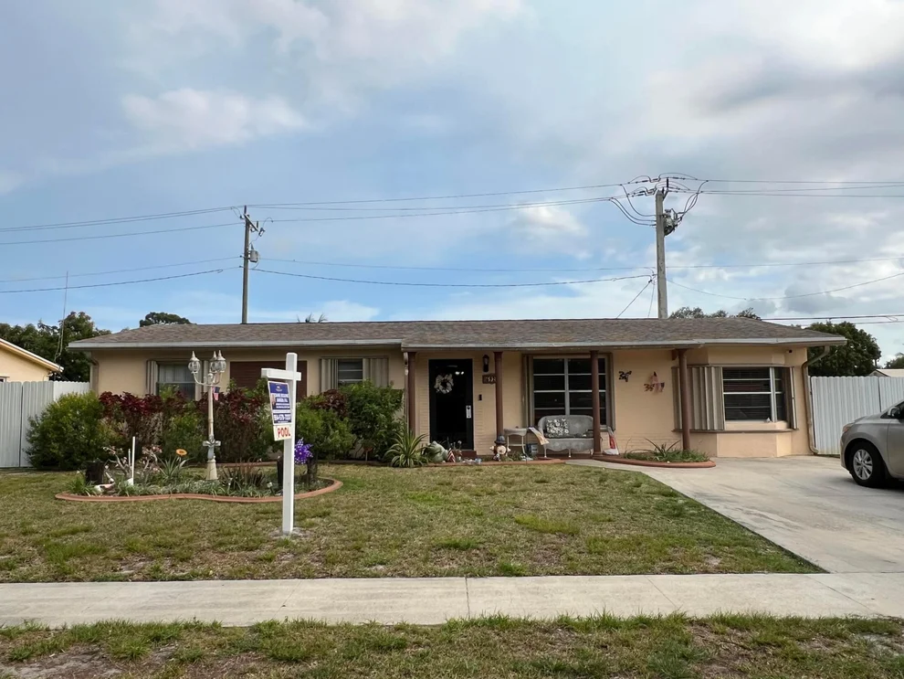 Unit for sale at 6920 SW 8th Street, Pembroke Pines, FL 33023