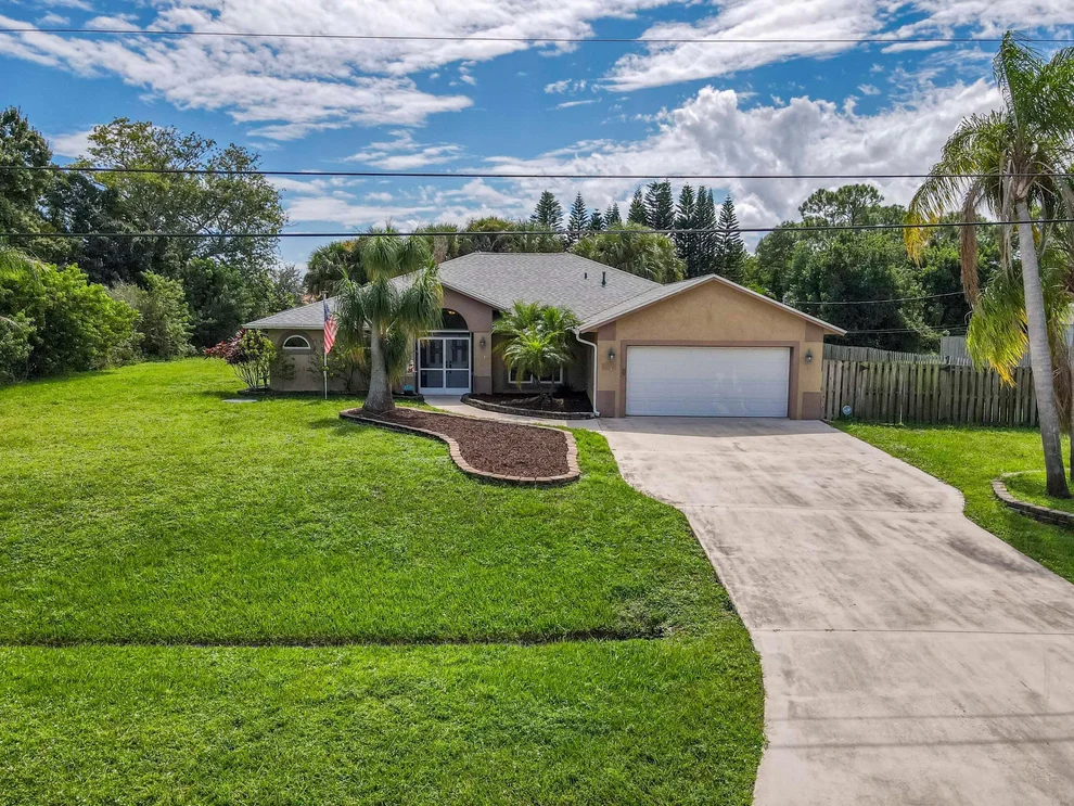 Unit for sale at 248 SW Marathon Avenue, Port St Lucie, FL 34953
