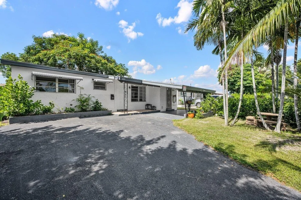 Unit for sale at 309 SW 7th Street, Hallandale Beach, FL 33009