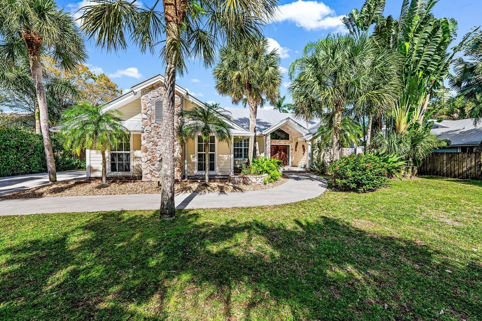Unit for sale at 5889 Senegal Court, Jupiter, FL 33458