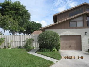 Unit for sale at 9712 Boca Gardens Parkway, Boca Raton, FL 33496