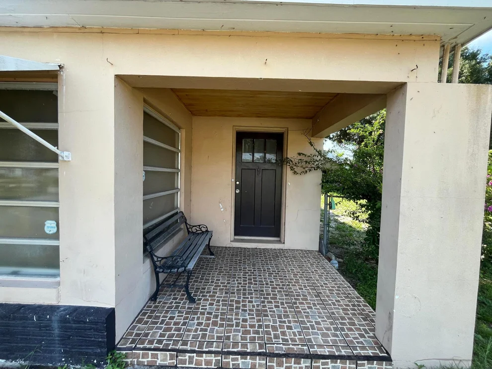 Unit for sale at 1010 S 7th Street, Fort Pierce, FL 34950