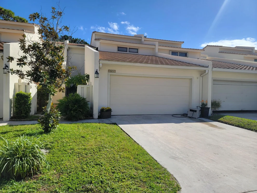 Unit for sale at 7013 Edgemere Terrace, Palm Beach Gardens, FL 33410