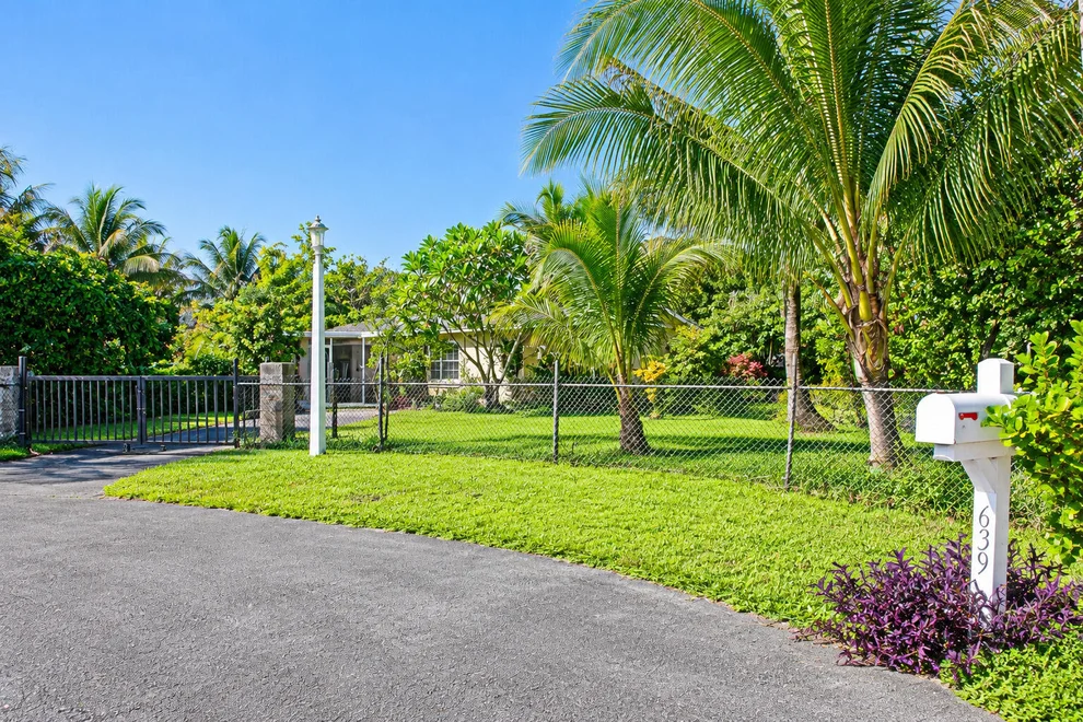 Unit for sale at 639 MADELINE Court, West Palm Beach, FL 33413