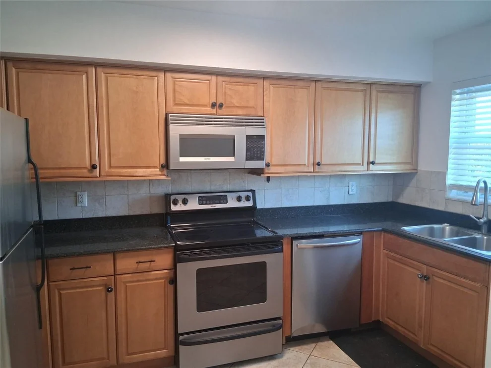 Unit for sale at 505 NE 20 Avenue, Deerfield Beach, FL 33441