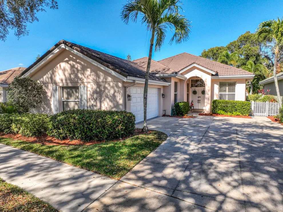 Unit for sale at 118 E Hampton Way, Jupiter, FL 33458
