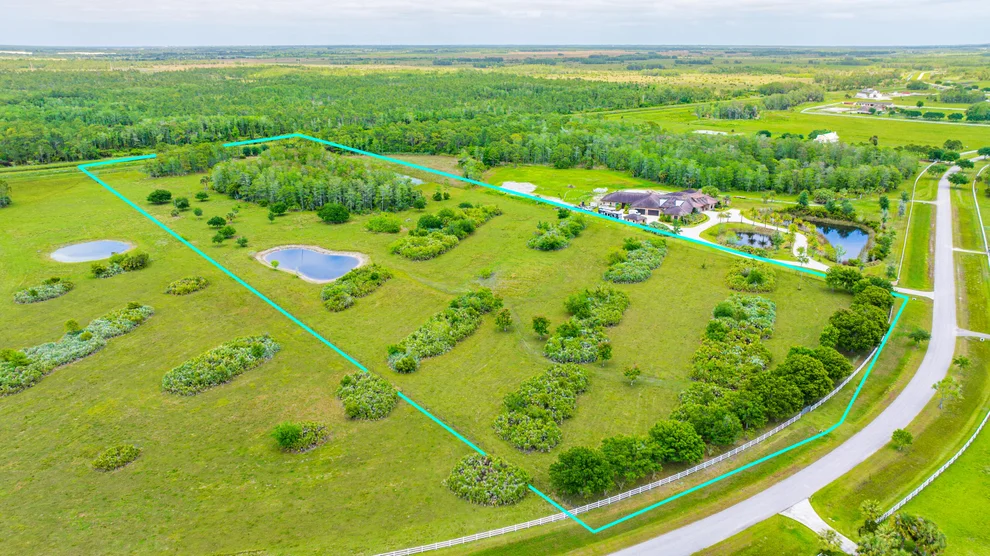 Unit for sale at 2097 SW Trailside Path, Stuart, FL 34997