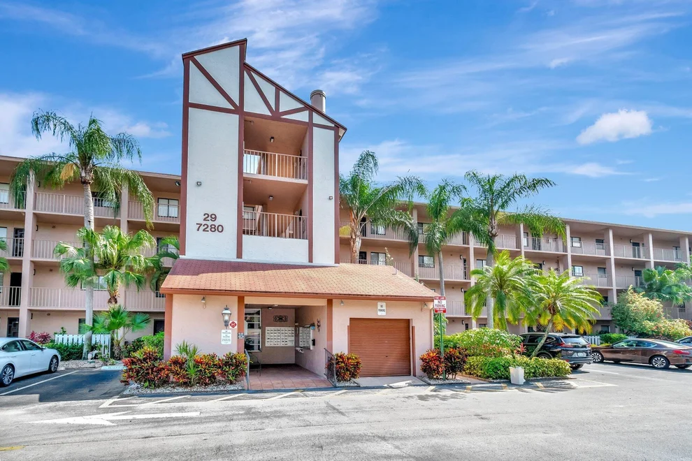 Unit for sale at 7280 Amberly Lane, Delray Beach, FL 33446