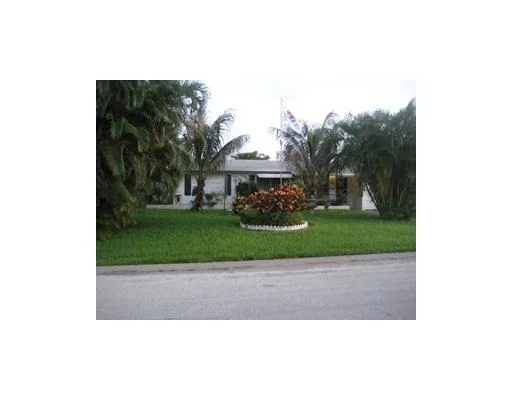 Unit for sale at 420 SW 7th Avenue, Boynton Beach, FL 33435