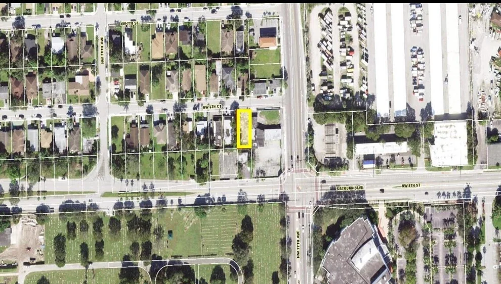 Unit for sale at 6 Nw Court, Fort Lauderdale, FL 33311