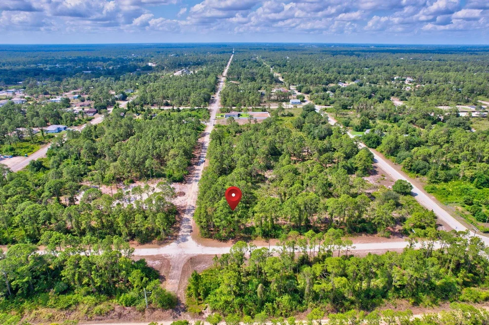 Unit for sale at 401 W 18th Street, Lehigh Acres, FL 33972