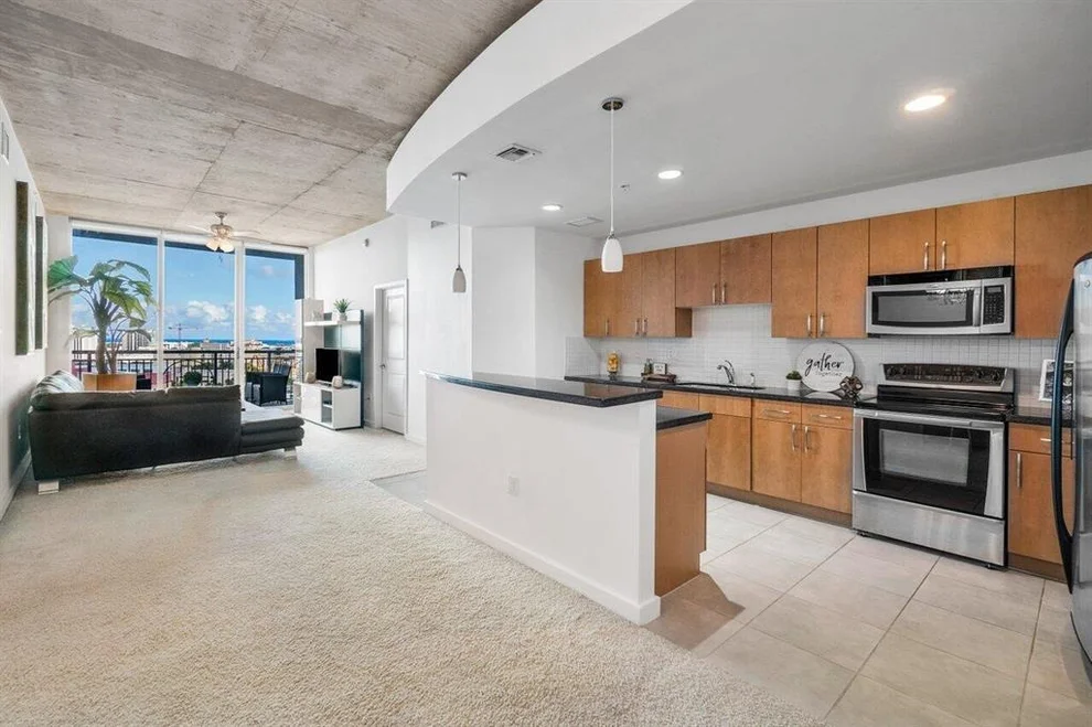 Unit for sale at 300 S Australian Avenue, West Palm Beach, FL 33401