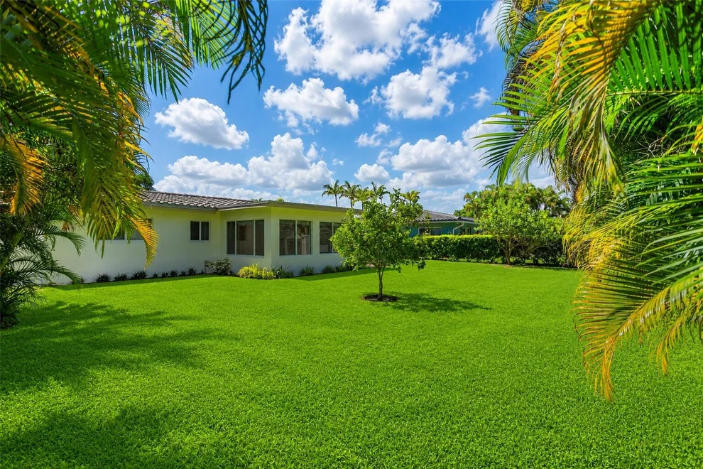 Unit for sale at 1777 NE 46th Street, Oakland Park, FL 33334