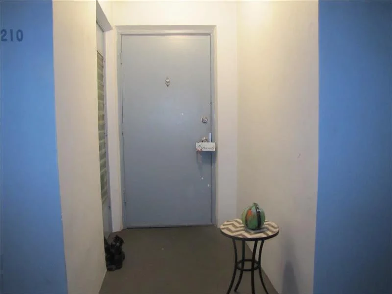 Unit for sale at 1400 Tallwood Avenue, Hollywood, FL 33021
