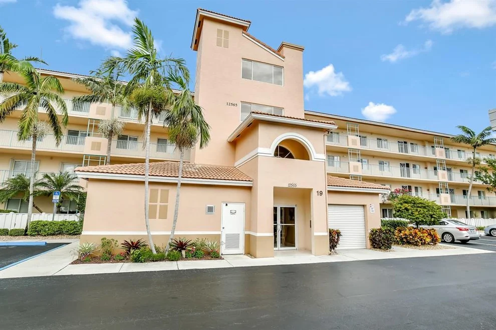 Unit for sale at 12560 Majesty Circle, Boynton Beach, FL 33437