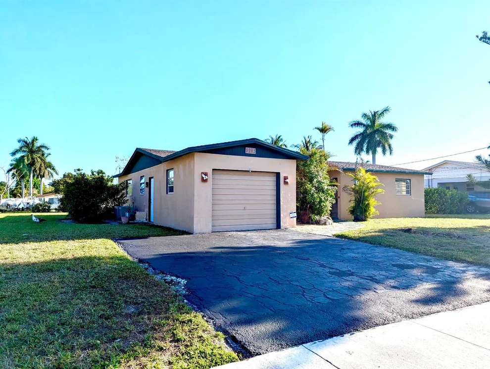 Unit for sale at 6285 NW 23rd Street, Margate, FL 33063