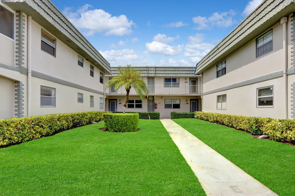 Unit for sale at 234 Flanders E, Delray Beach, FL 33484
