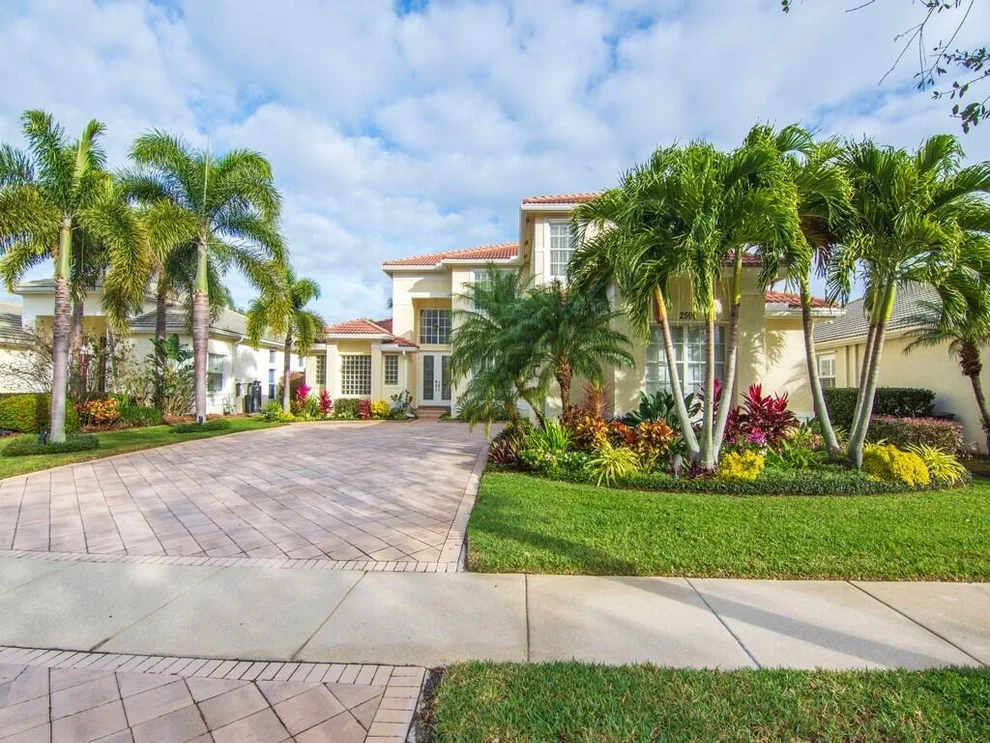 Unit for sale at 2590 Little Eagle Lane SW, Vero Beach, FL 32962