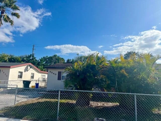 Unit for sale at 5840 S 38th Court, Greenacres, FL 33463
