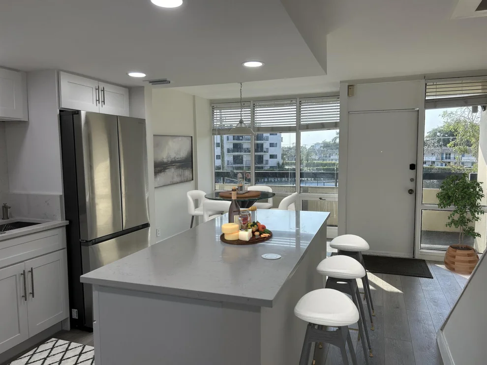 Unit for sale at 1401 S Federal Highway, Boca Raton, FL 33432