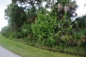 Unit for sale at Xxx Myrtle Drive, Fort Pierce, FL 34945
