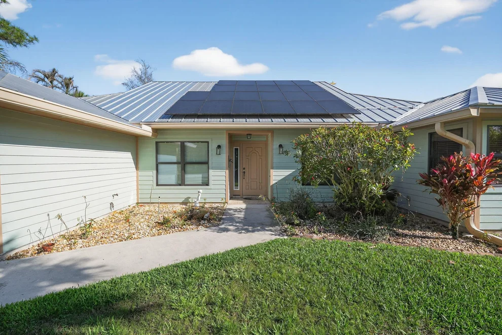 Unit for sale at 8535 SE May Terrace, Hobe Sound, FL 33455