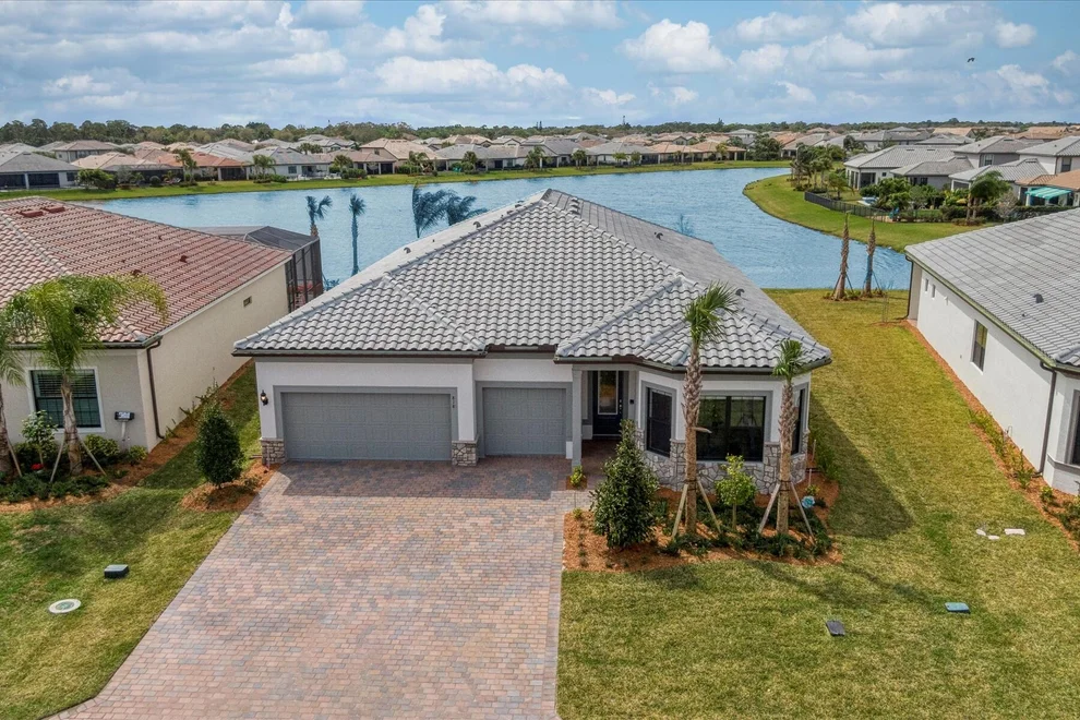 Unit for sale at 818 SE Courances Drive, Port St Lucie, FL 34984