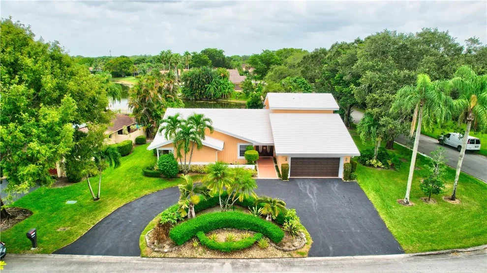 Unit for sale at 1105 NW 114th Avenue, Coral Springs, FL 33071