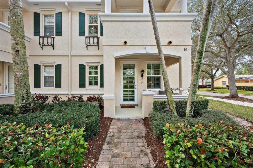 Unit for sale at 164 Soriano Drive, Jupiter, FL 33458