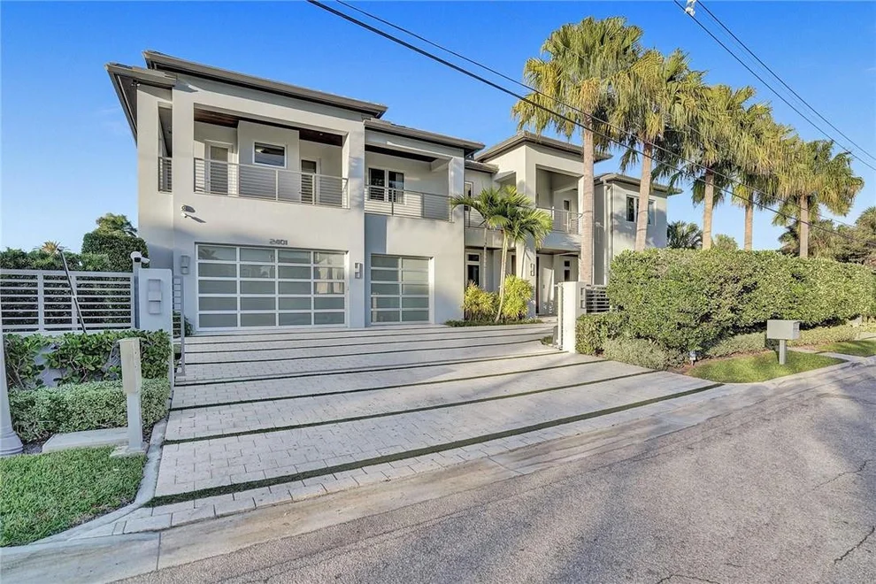Unit for sale at 2401 Castilla Isle, Fort Lauderdale, FL 33301