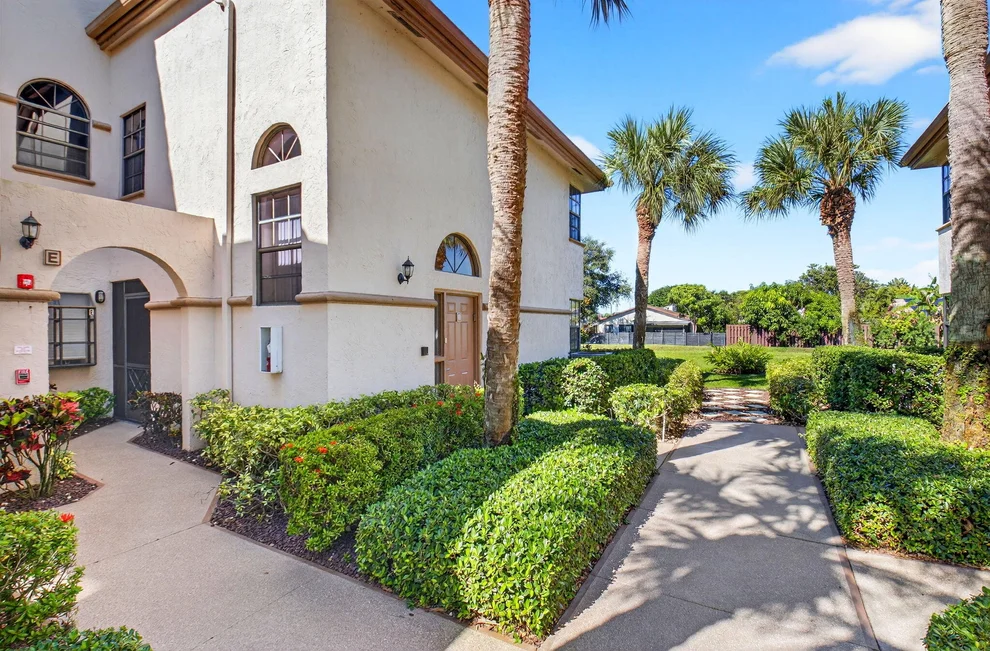 Unit for sale at 5203 Europa Drive, Boynton Beach, FL 33437
