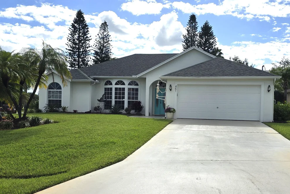 Unit for sale at 451 SE Cork Road, Port St Lucie, FL 34984
