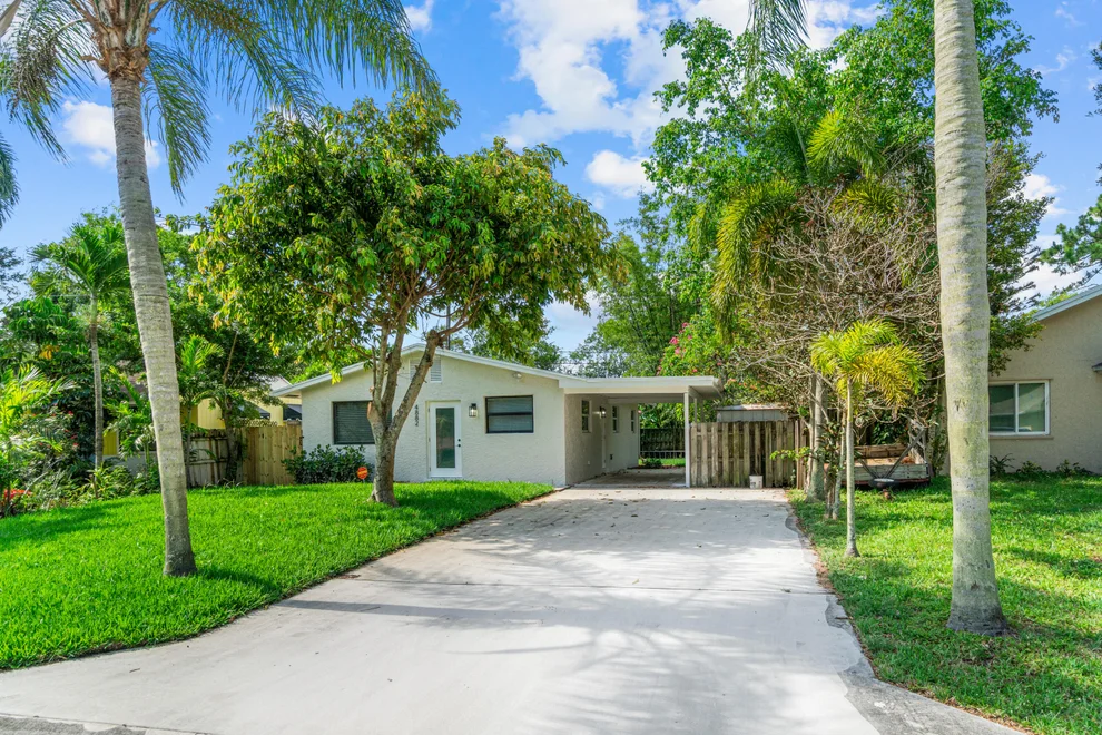 Unit for sale at 4882 Lincoln Road, Delray Beach, FL 33445