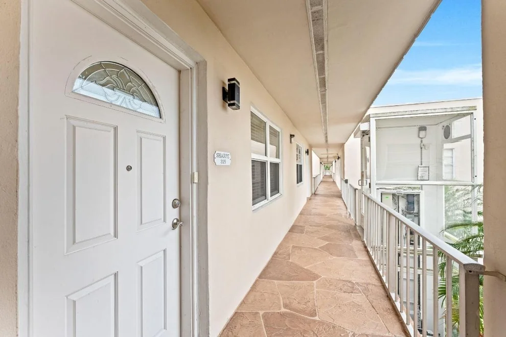 Unit for sale at 325 Capri G, Delray Beach, FL 33484
