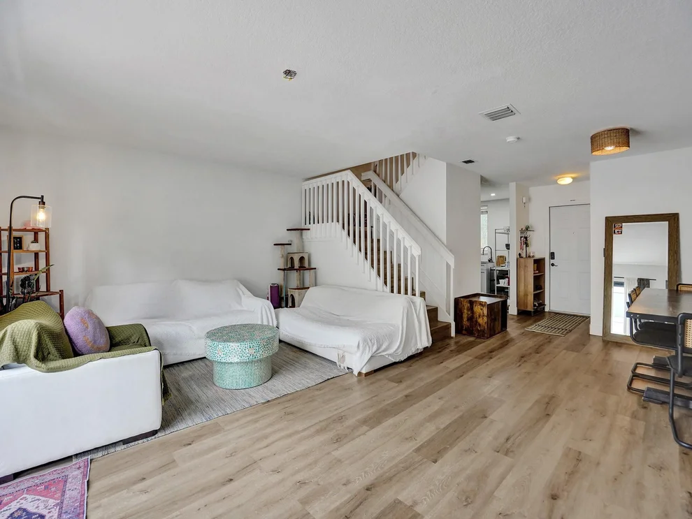 Unit for sale at 132 Hidden Court Road, Hollywood, FL 33023