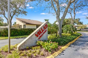 Unit for sale at 8185 SE Villa Way, Hobe Sound, FL 33455