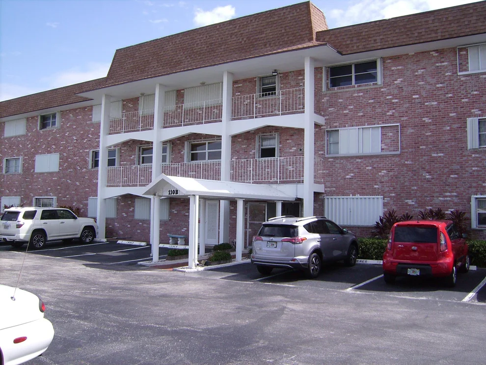 Unit for sale at 110 Shore Court, North Palm Beach, FL 33408