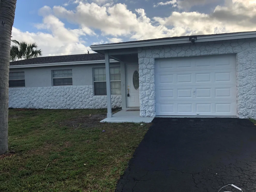 Unit for sale at 3398 Pinehurst Drive, Lake Worth, FL 33467